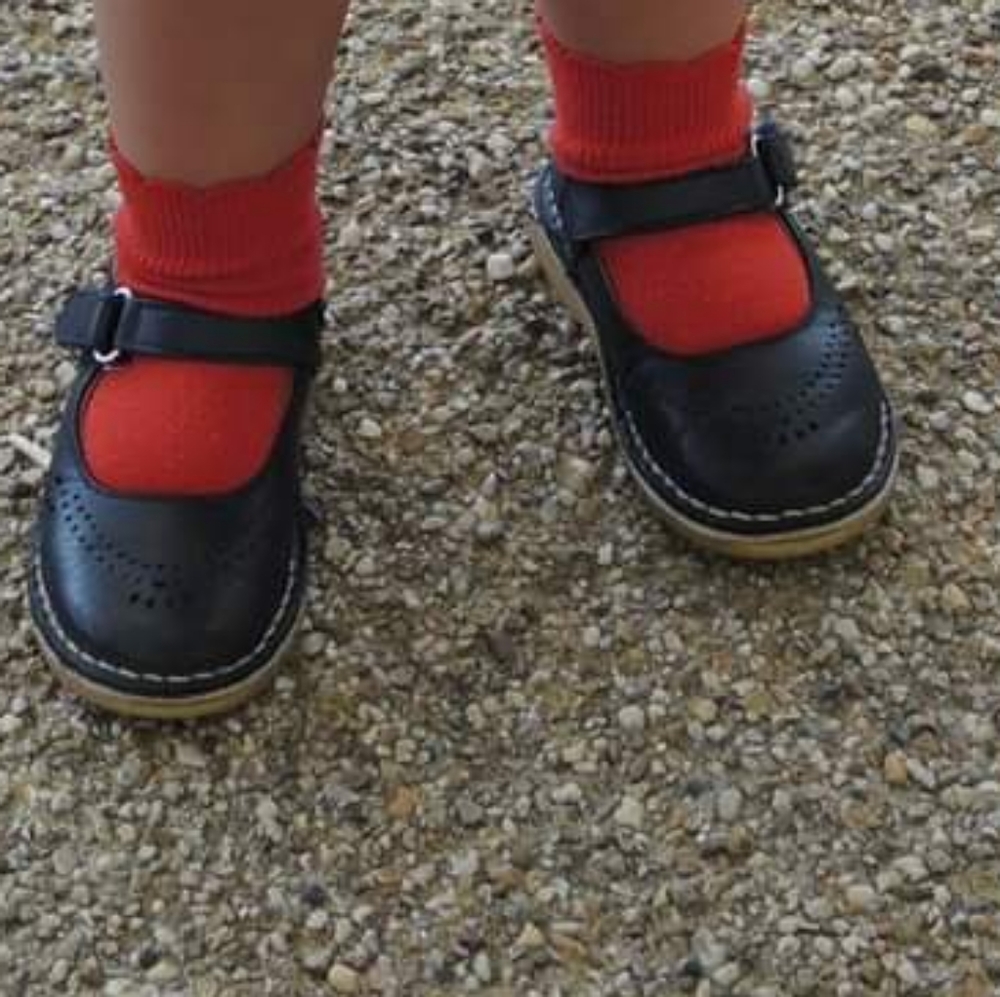 Size 7 L amour maryjane velcro shoes